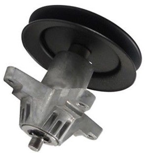 BLADE MANDREL MTD DECK G 107cm 42inch