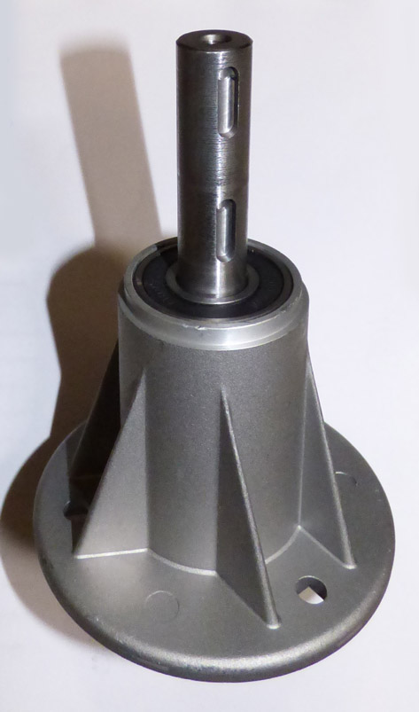 BLADE MANDREL CASTELGARDEN TC102, TC122 LEFT