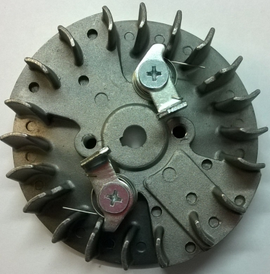 FLYWHEEL CHINESE CHAINSAW 38cc